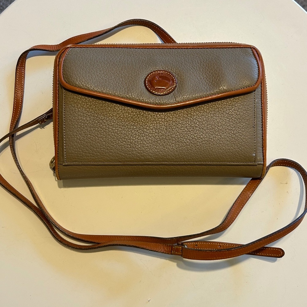 Vintage Dooney & Bourke crossbody taupe color